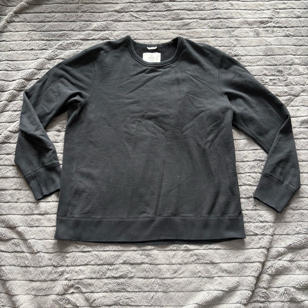 Sweater - Picture 4 of 9